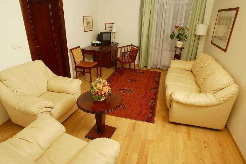 Hotel Cerna Liska à Prague Extérieur photo