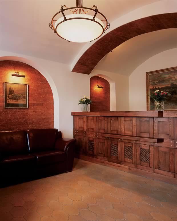 Hotel Cerna Liska à Prague Extérieur photo