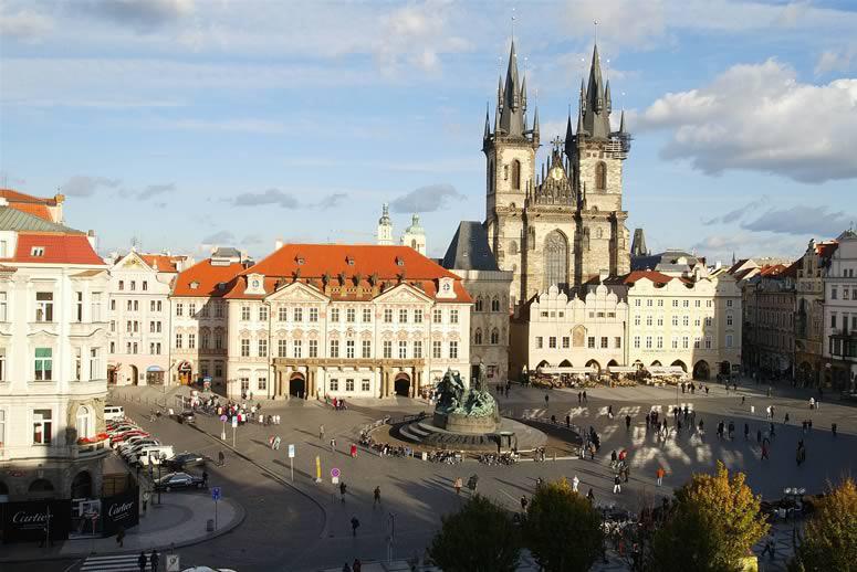 Hotel Cerna Liska à Prague Extérieur photo